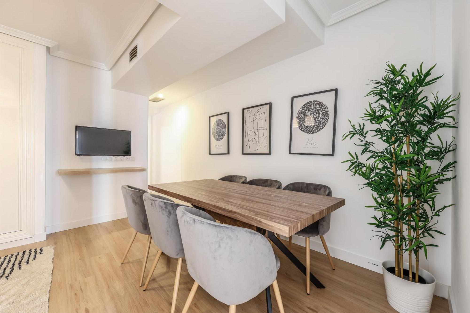 Apartamentos Reformados En Lavapies Madrid Esterno foto