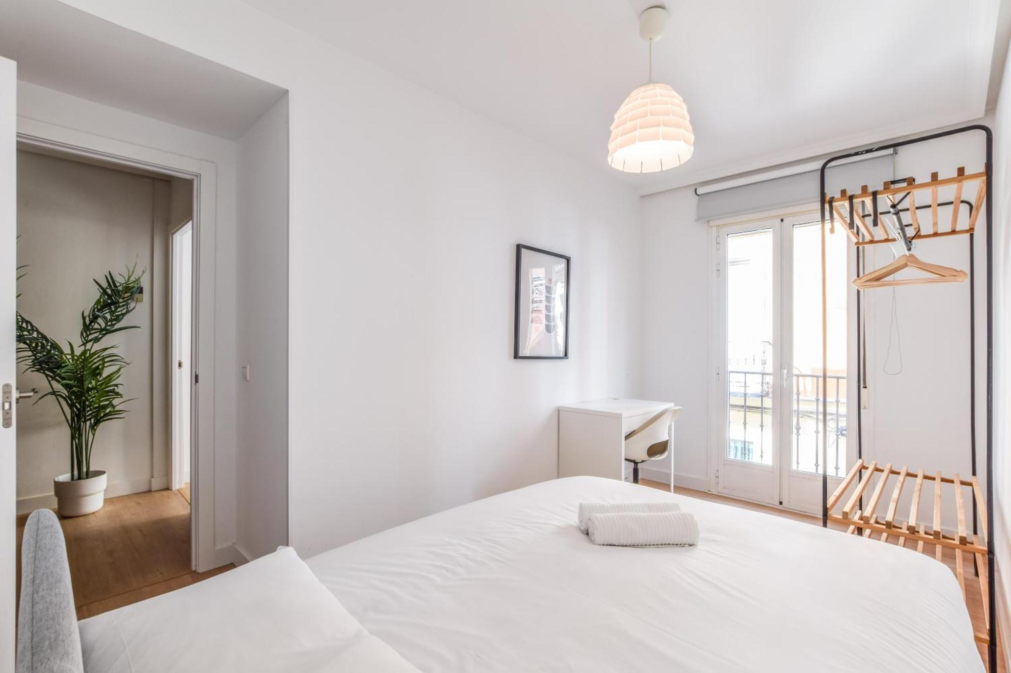 Apartamentos Reformados En Lavapies Madrid Esterno foto